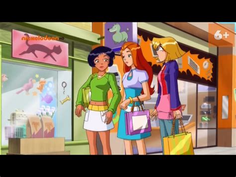 Pin On Totally Spies Outfit Screenshots