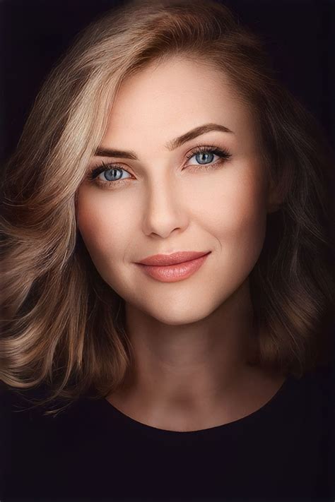 Beautiful Anna 41 Y O From Zagreb With Blonde Hair ID 271819 LadaDate