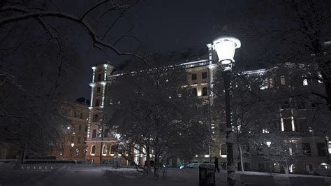 Central Helsinki Relaxing Night Walk in Snowy Winter, Finland 4K ...