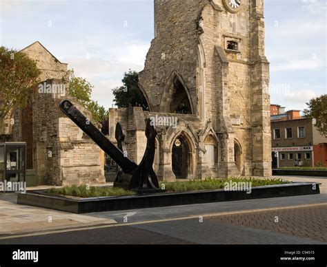 Holy rood church southampton hi-res stock photography and images - Alamy