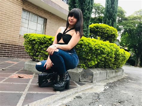 Emily Hot Skype Live Web Cam Show SkyPrivate