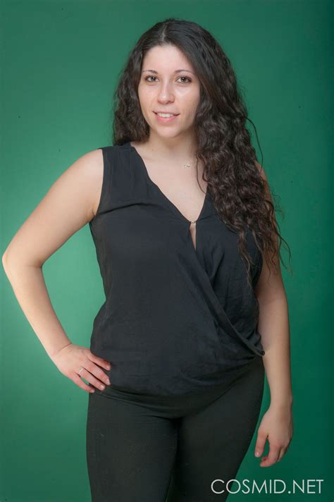 Cosmid Margaret Abello Margaret Against The Green 012 Porn Pic