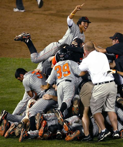 Oregon State Baseball Joey Wong Replaces Darwin Barney On Beavers