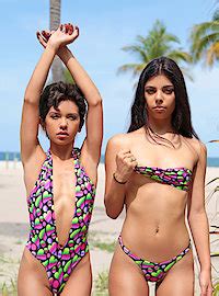 Two Slim Babes Are Having A Threesome Movie Gina Valentina Ariana Cruz Milf Fox