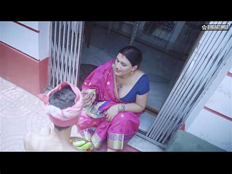 Desi Sabjiwala Fucks Big Boobs Bhabhiji While Selling Grocery To Her Hindi Audio Xvideos