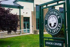 Southwick educating residents about water quality - The Reminder