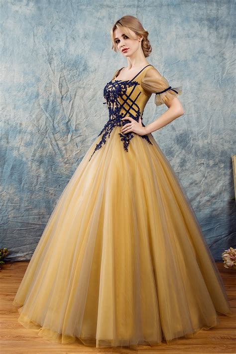 2019 New Gold Quinceanera Dresses Tulle With Lace Appliques Short Sleeve Masquerade Ball Gown