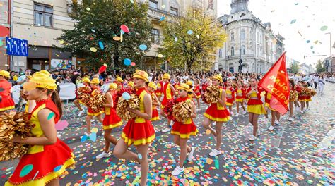 Clujul Printre Cele Mai Fericite Ora E Din Lume Panem Et Circensis