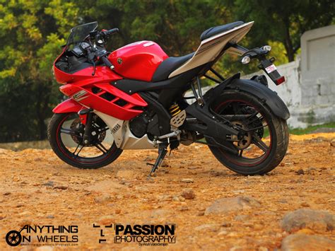 pic new posts: Yamaha R15 V2 Hd Wallpapers