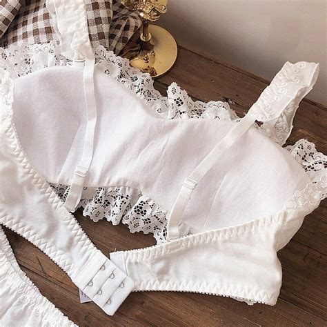 FREE SHIPPING Japanese Lolita Fairy Embroidery Lace Side Brassiere Sexy Bra And Panty Lingerie