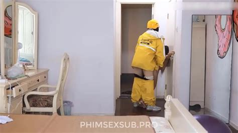 Phim sex anh shipper may mắn