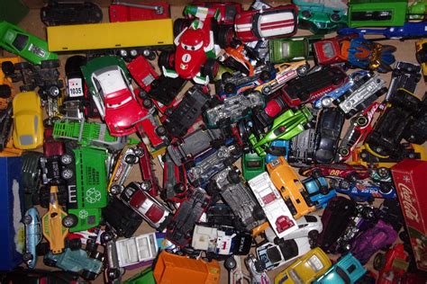 Resoraki Auta Pojazdy Hot Wheels Welly SIKU Matchbox Legionowo OLX Pl