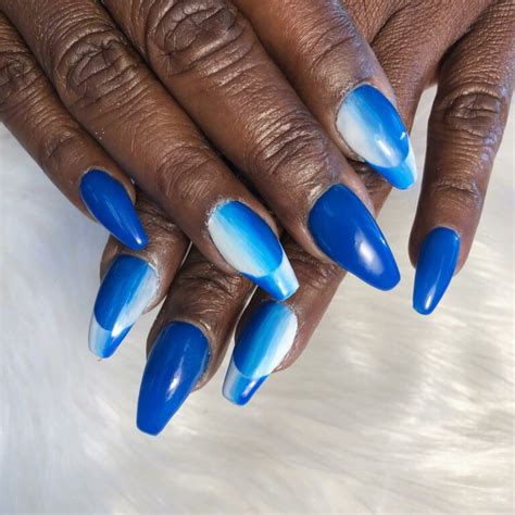 Navy Blue Ombre Nails: 33+ Designs That Will Turn Heads - Nail Designs ...