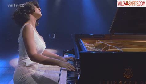 Khatia Buniatishvili Khatiabuniatishvili Nude Instagram Leaked Photo