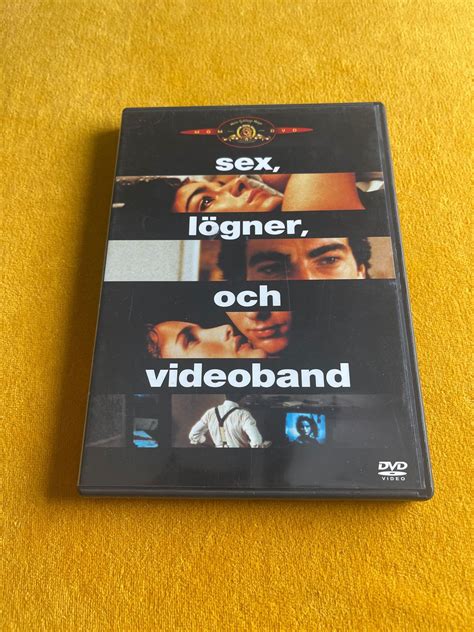 Se produkter som liknar Sex lögner och videoband T på Tradera 692315659
