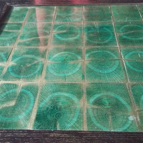 Картина из торцевых спилов дуба