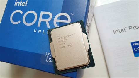Intel Core i7-12700K - Review