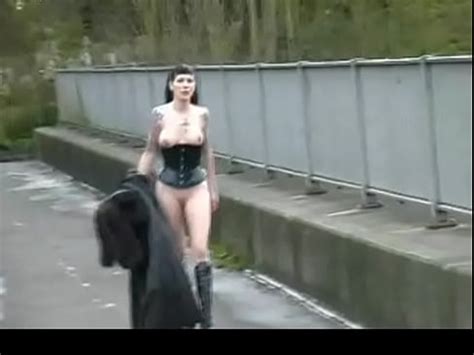 Goth Babe In Furry Coat Pisses Outdoors 2 XVIDEOS
