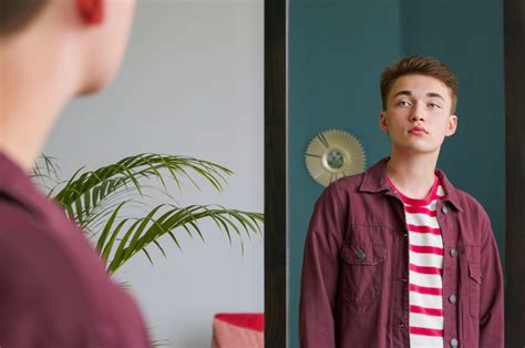 Comment Savoir Si On Est Gay Les Signes De Lhomosexualit