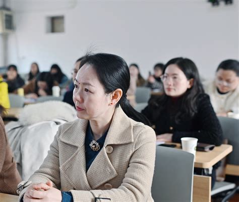 小初衔接，共育美好——师大附中博才实验中学肖思阳老师来我校进行小升初专题讲座 湖南师范大学附属小学