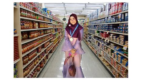 Minta Temannya Dihilangkan Editan Foto Cewek Ini Hasilnya Kocak Abis Hot Liputan