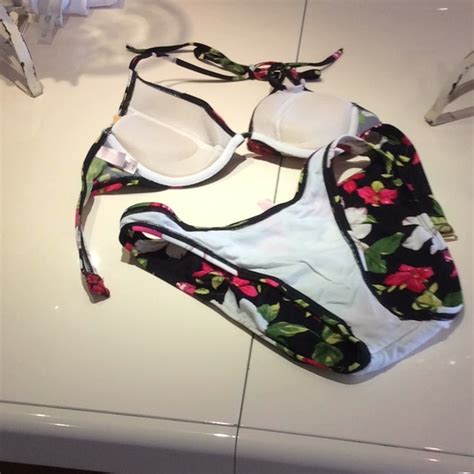 Victoria S Secret Swim Pc Bikini Set Poshmark