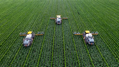 How Is Tech Improving Crop Yields Revolutionized