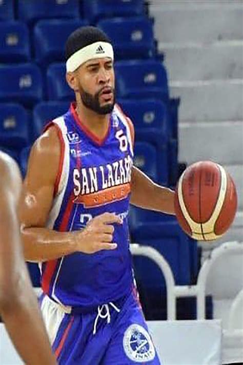 Pro basketball player Óscar Cabrera Adames dies of heart attack after