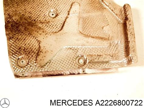 A2226800722 Mercedes mercedes s w222 защита плита 2226800722 222680082