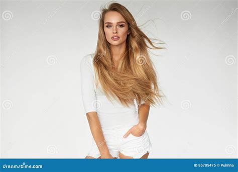 Beauty Woman Model With Beautiful Long Blonde Hair Stock Image Image Of Natural Face 85705475