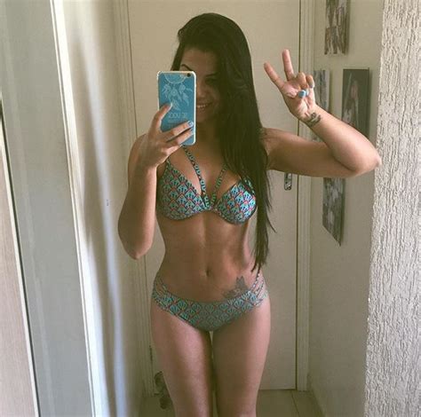 9 Hot Sexy Evelyn Regly Bikini Pics