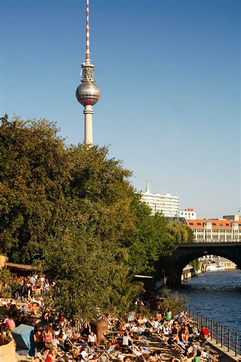 Berlin Spree Strandbar Mitte Beach Bild Kaufen