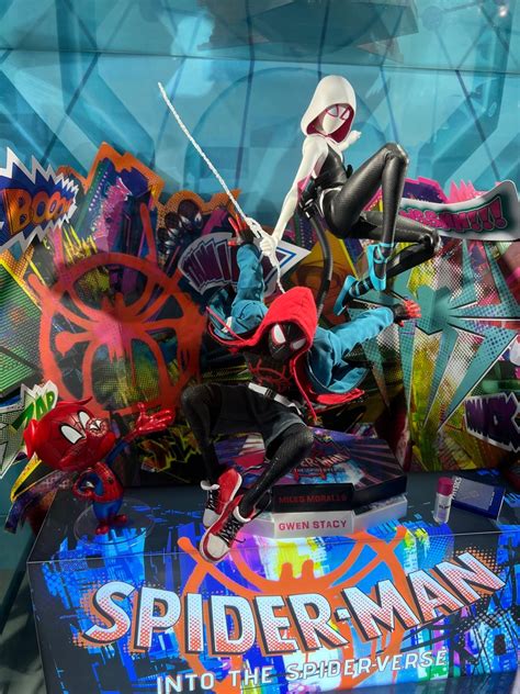 hot toys spider man into the spider verse mms 興趣及遊戲 玩具 遊戲類