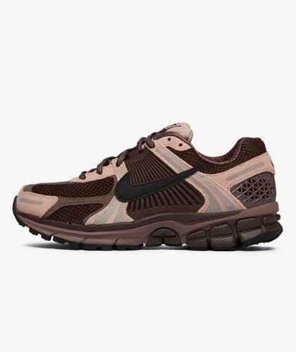 Burgundy Nike Women's Vomero 5 | SVD