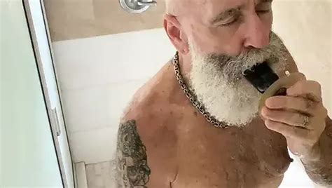 Sta Op En Pak Je Eerste Dildo Van De Dag XHamster