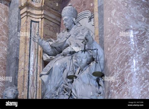 Interior Detail View Of St Peters Basilica Rome Italy Stock Photo