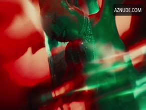 ATTENTION NUDE SCENES AZNude