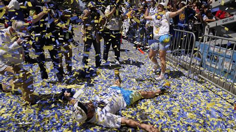 Golden State Warriors Live Championship Parade Dub Nation Shows