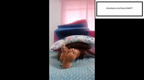 Brig Sexi Hot Bare Feet Itch Delicious Ff Feet Clips Sale