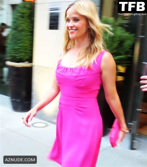 Reese Witherspoon Sexy Seen Flaunting Her Hot Cleavage In Pink At The Where The Crawdads Sing