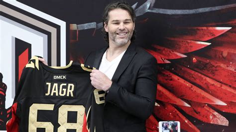 Jaromir Jagr Still Showcasing Hall Of Fame Skill At Age 51 Yardbarker