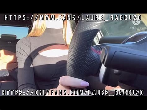 Défi inconnu Une jeune blonde aux gros seins part en Chasse à lhomme