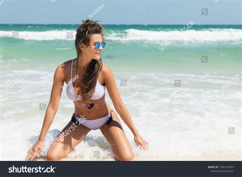 Sexy Woman Wearing Bikini On Beach Foto Stok Shutterstock