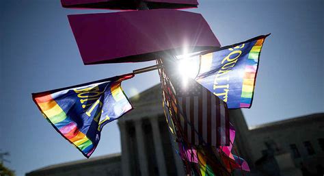 Poll Many Americans Don T Trust SCOTUS On Obamacare Same Sex Marriage