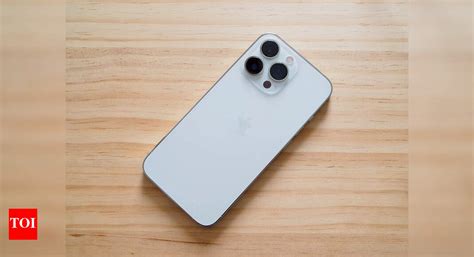 Apple: Apple rolls out new software update for iPhones, here's why ...