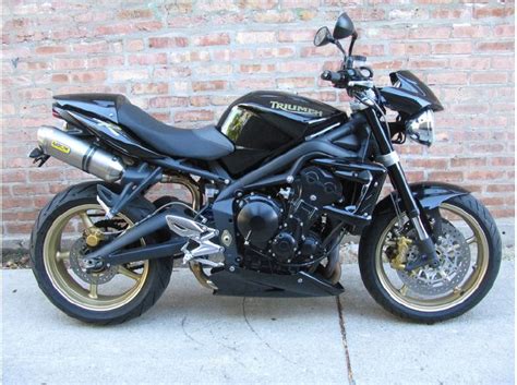 Buy Triumph Street Triple On Motos