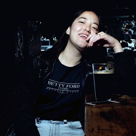 Betty Ford Clinic T Shirt Funny Hollywood Actors Rehab Centre Tee