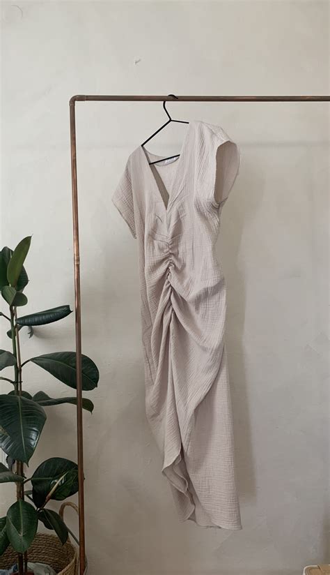 Haljina Nude C L É S