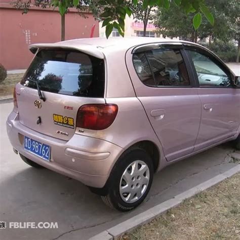 For Toyota Vitz Spoiler Abs Material Car Rear Wing Primer Color Rear