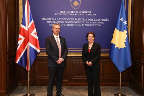 Ministrja G Rvalla Priti N Takim Ambasadorin E Ri Britanik N Kosov